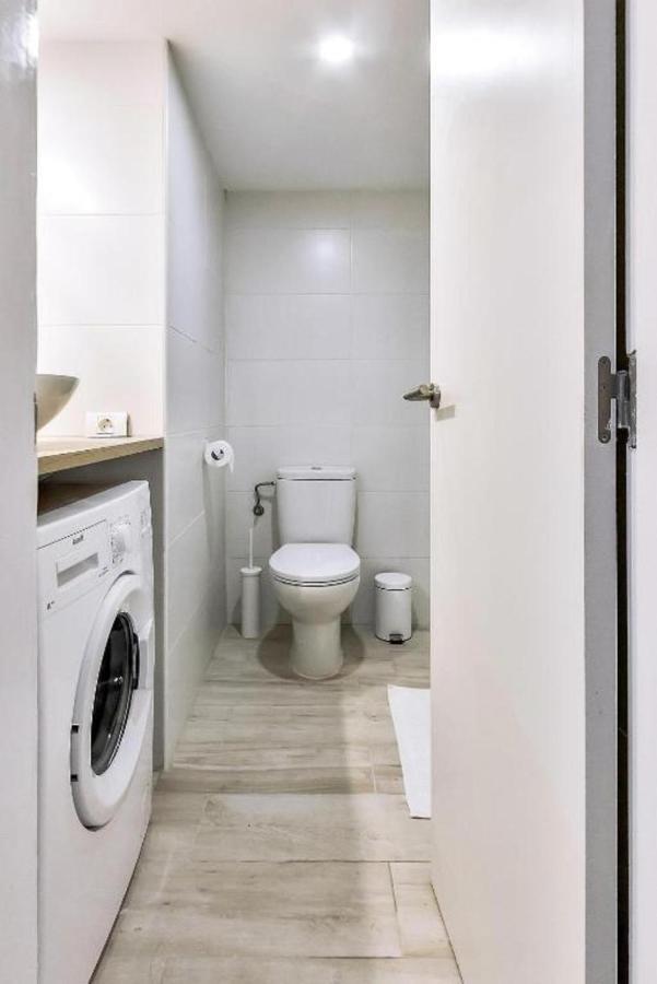 Two Bedroom Apartment With Wifi, Close To The Beach, In Playa De Las Americas 外观 照片